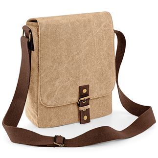 Vintage canvas iPad/tablet reporter