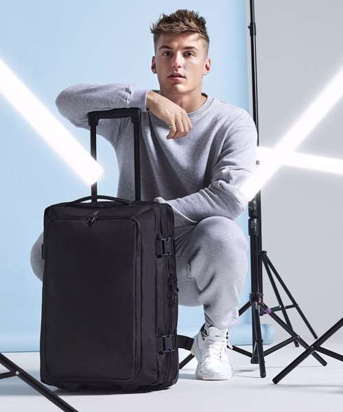 Escape carry-on wheelie