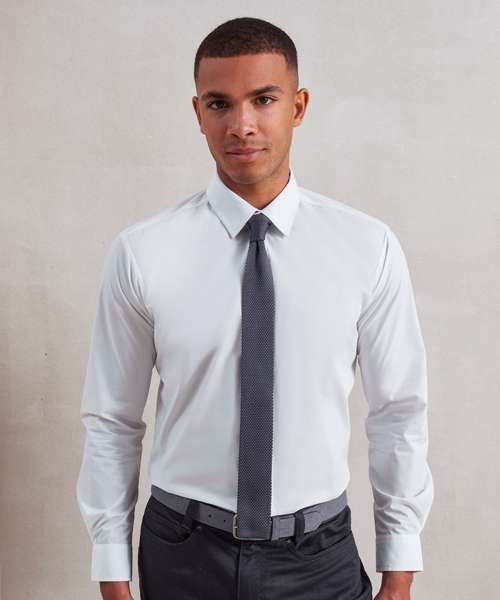 Slim knitted tie