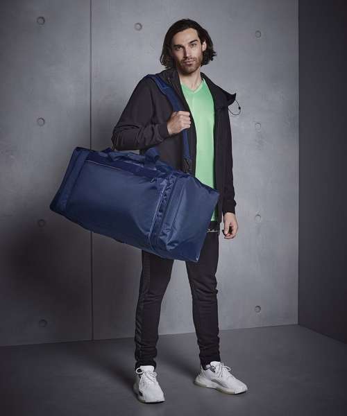 Jumbo sports holdall